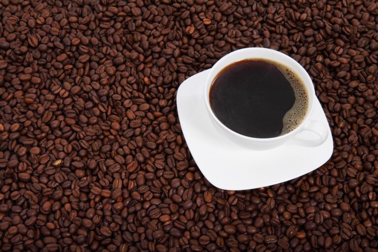 Что произойдет с организмом, если каждый день пить кофе натощак - today.ua