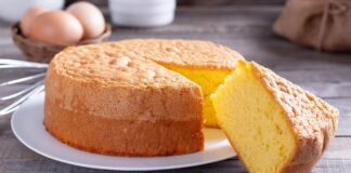 Десерт нашвидкуруч: покроковий рецепт ніжного пирога з цитрусовим ароматом - today.ua