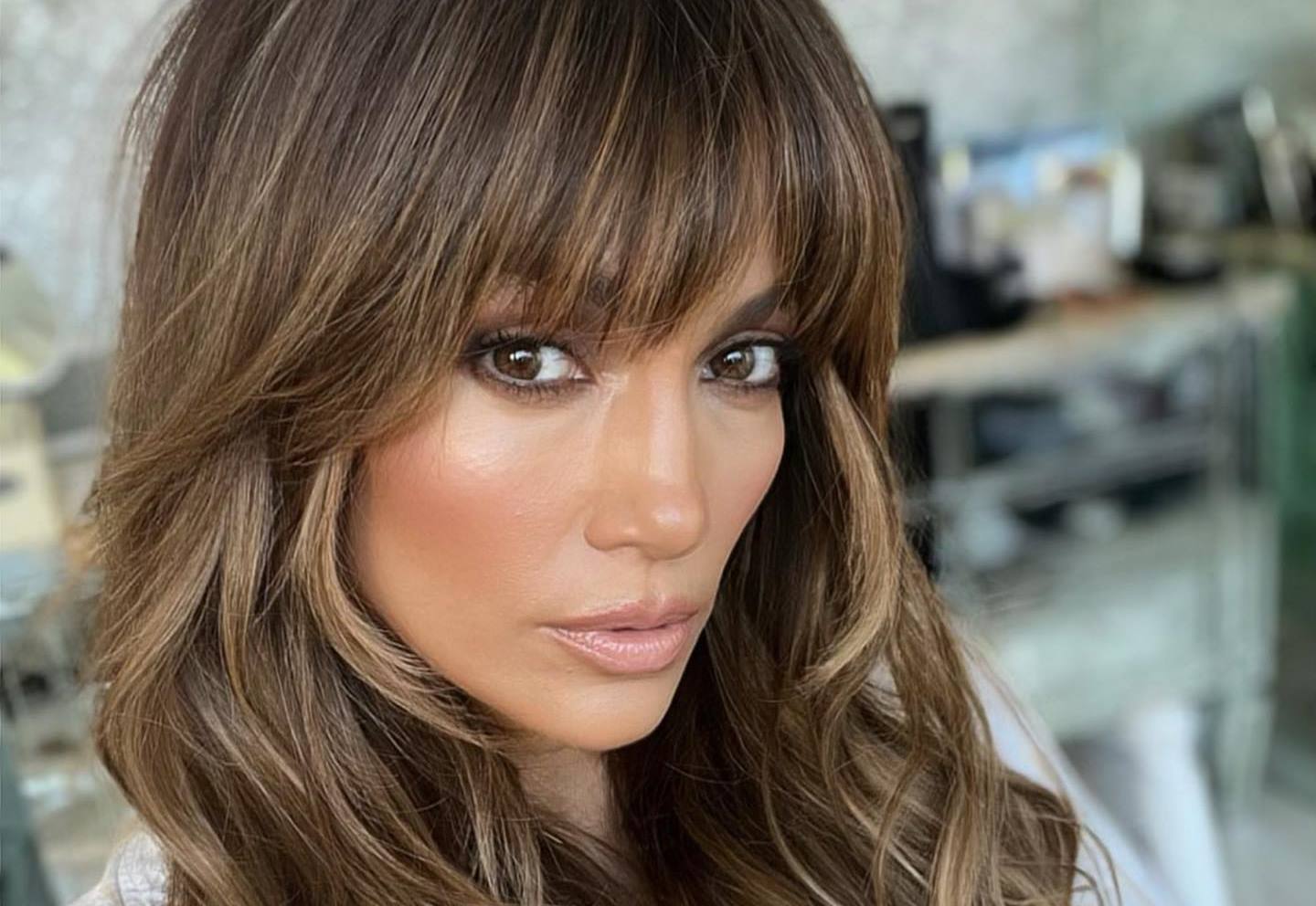 Снова в свадебном платье: Дженнифер Лопес раскритиковали в Сети из-за нового клипа - today.ua