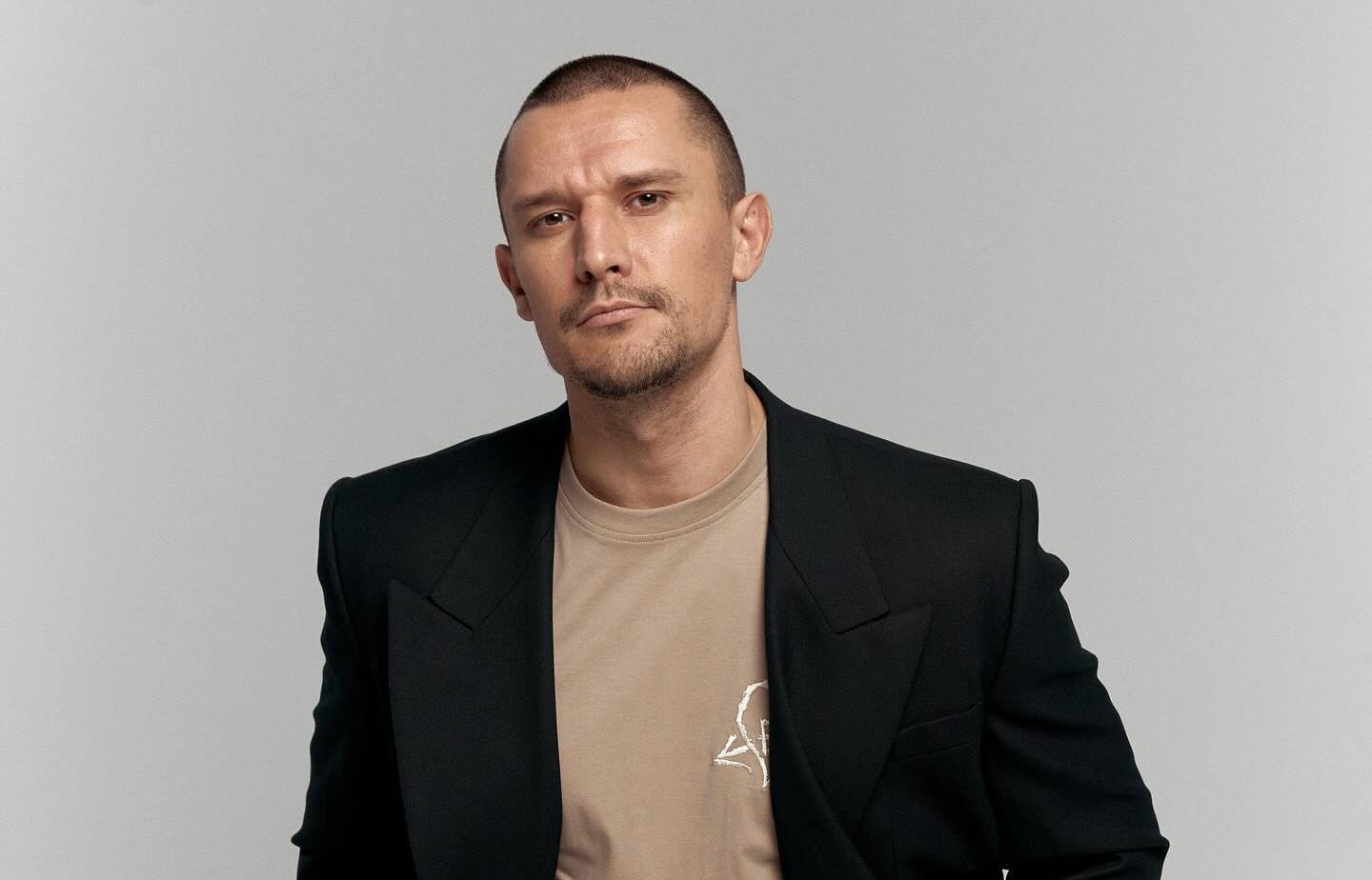 "Не узнать": актер Тарас Цымбалюк показал редкие школьные фото