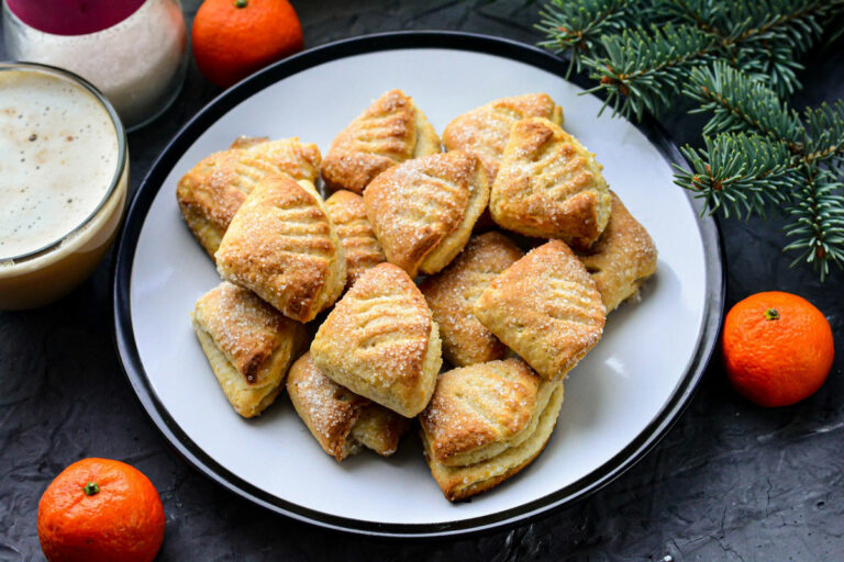 Сирне печиво “Гусячі лапки“: як приготувати улюблені смаколики з дитинства - today.ua