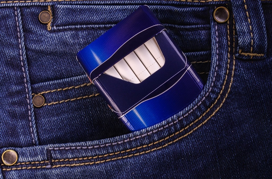 В Україні знову зростуть ціни на цигарки: скільки коштуватиме одна пачка - today.ua