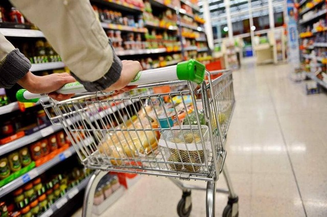 До весни в Україні змінять вартість продуктів: озвучено порядок цін