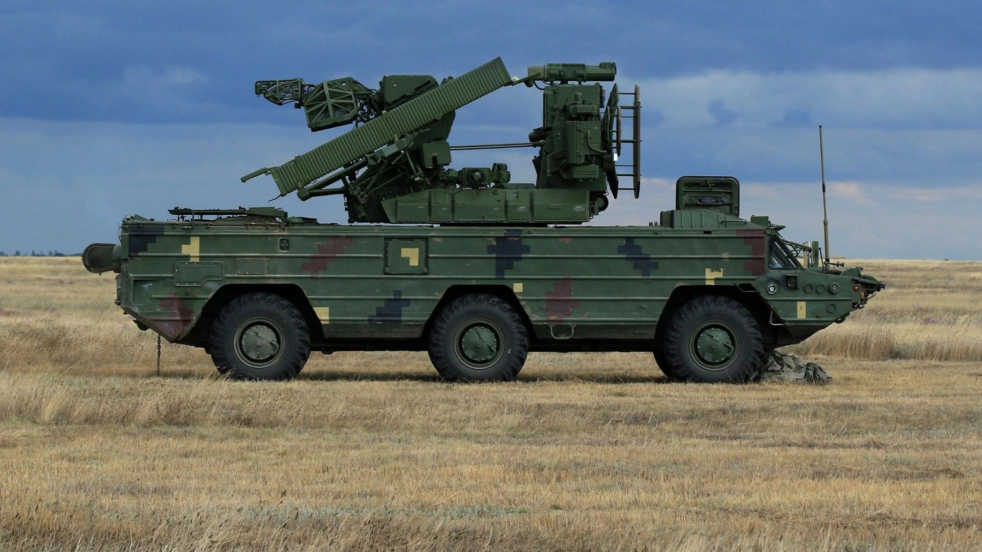 Еквадор передасть Україні гелікоптери та ЗРК у неробочому  стані - today.ua