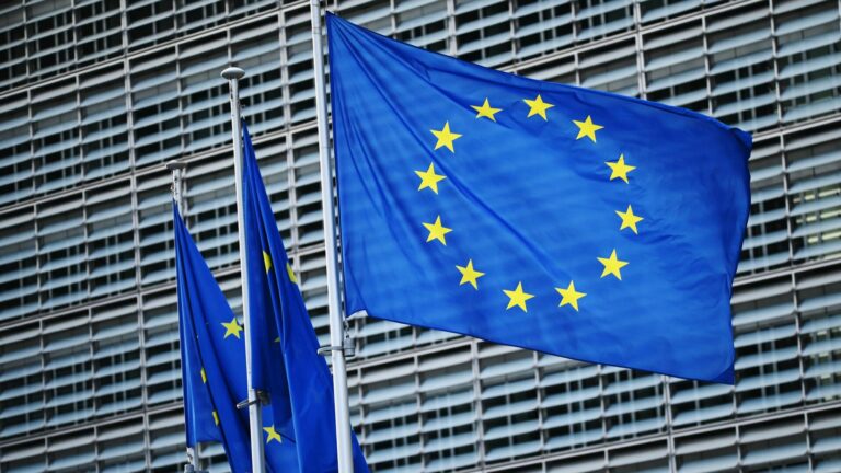 Евросоюз одобрил выделение финансовой помощи для Украины на 50 миллиардов евро - today.ua