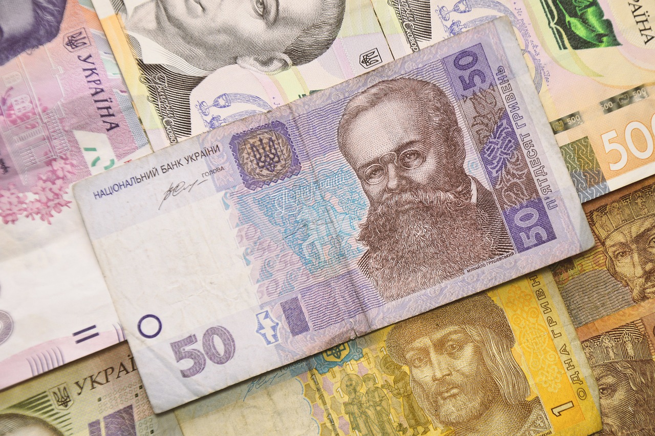 До 30 тисяч гривень: відкрито реєстрацію на грошову допомогу для деяких українців