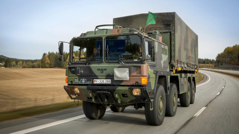 Германия передаст Украине 77 армейских грузовиков MULTI 1A1 - today.ua