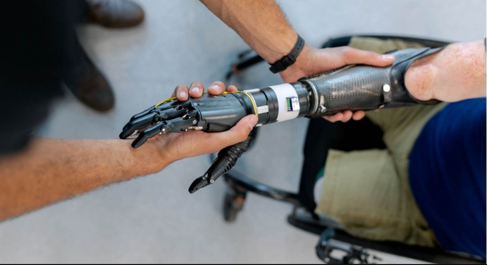 В Украине ежедневно растет количество инвалидов, а государство распродает заводы по производству протезов