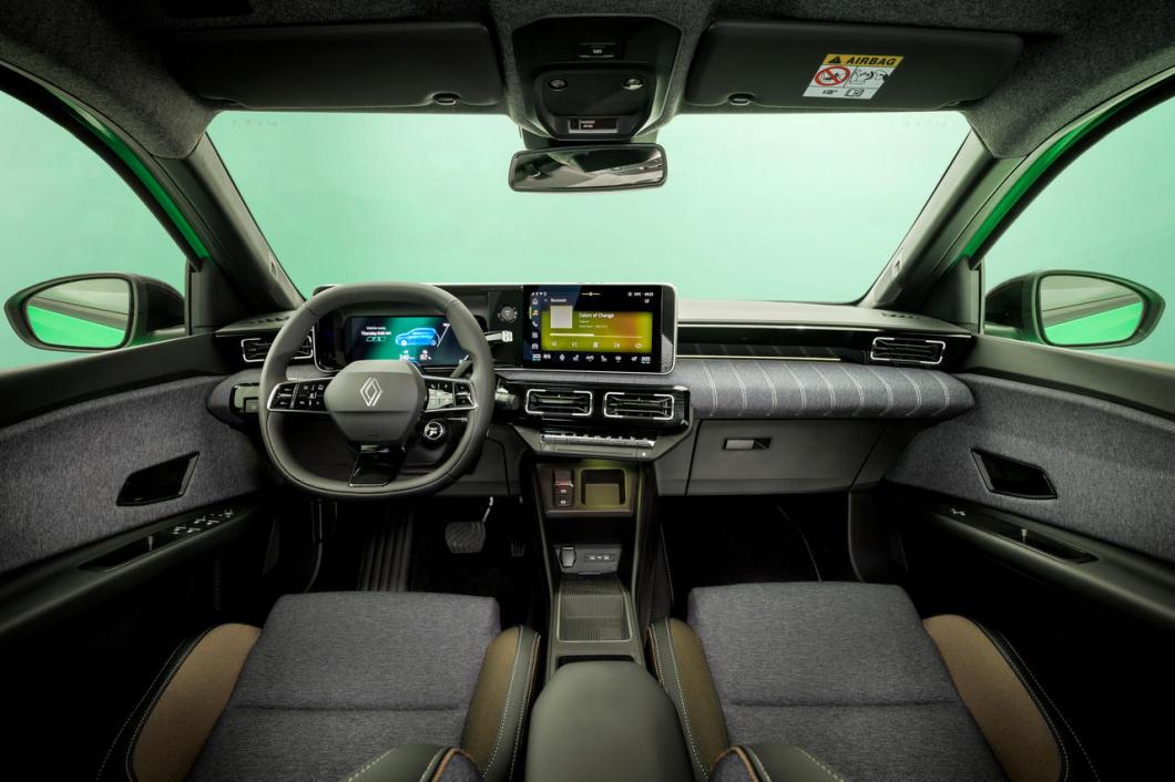 У Женеві показали серійний Renault 5 E-Tech: фото та подробиці У Женеві показали серійний Renault 5 E-Tech: фото та подробиці - today.ua