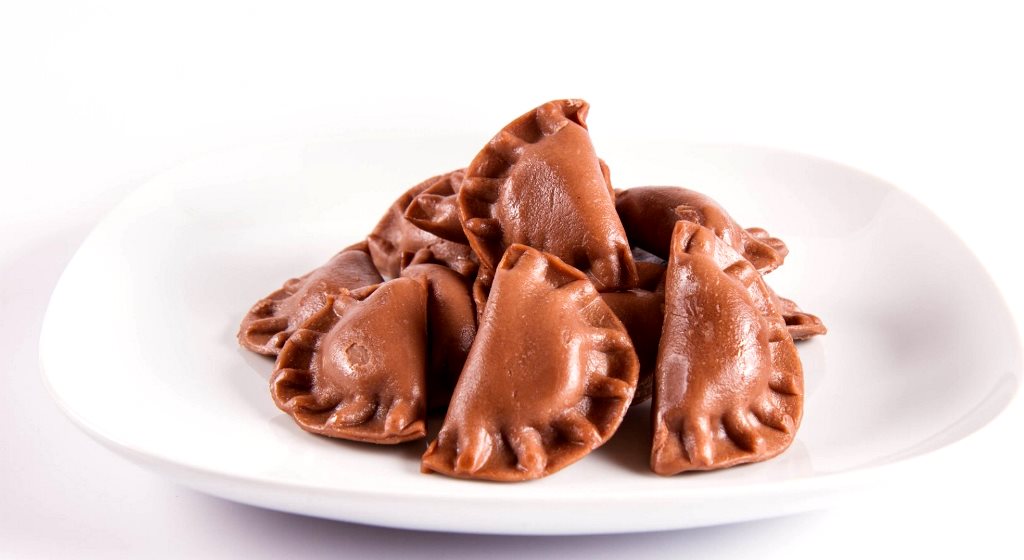 Шоколадные вареники: рецепт вкусного и недорого десерта выходного дня 