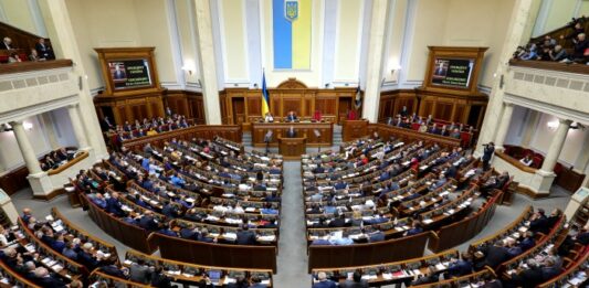 Депутати Верховної Ради поставили вимогу підвищити свої пенсії на 10 000 грн - today.ua