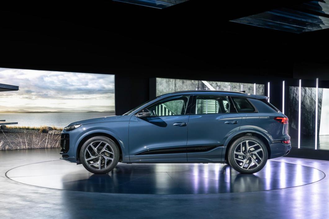 Дебютував новий кросовер Audi Q6 E-Tron (фото) - today.ua