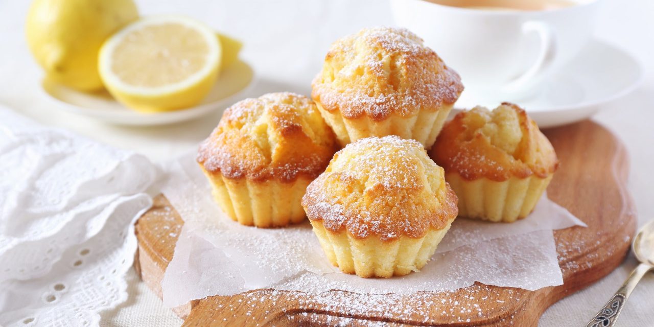 Кексы на сметане с апельсиновой глазурью: как приготовить ароматный домашний десерт