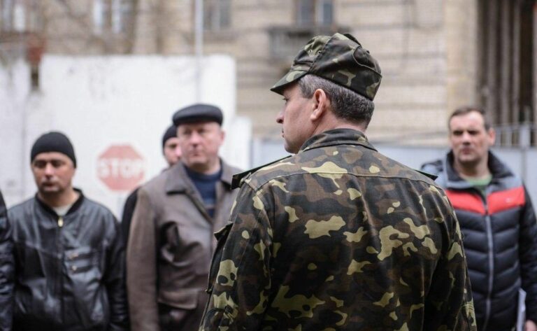 Деяких українських пенсіонерів запропонували поставити на військовий облік - today.ua