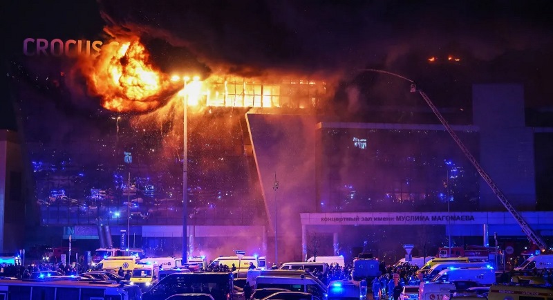 Украинцам объяснили желание россиян обвинить в теракте в Крокус Сити Холле Украину