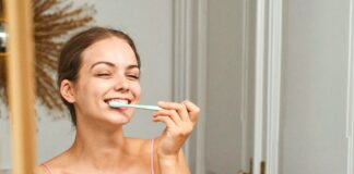 Стоматологи розповіли, коли краще чистити зуби – до чи після сніданку - today.ua