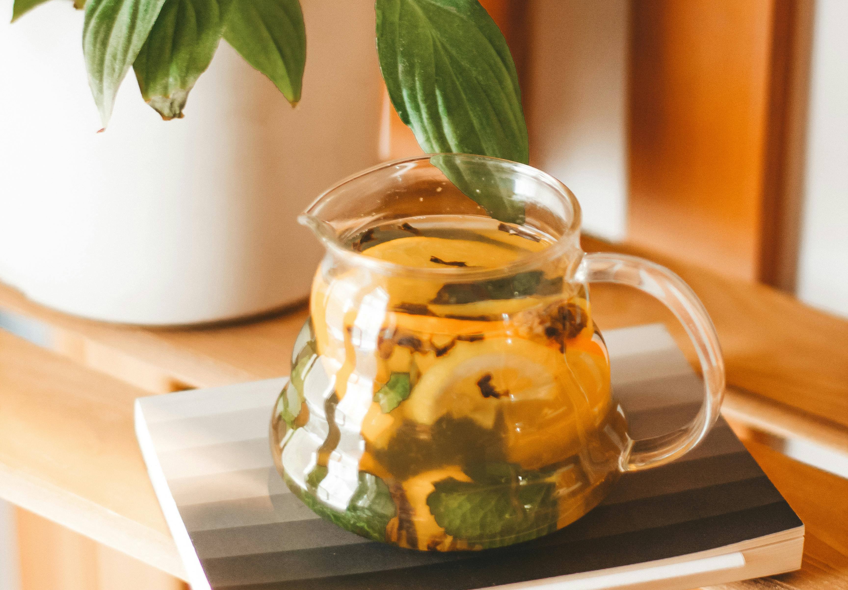 Що станеться з організмом, якщо регулярно пити зелений чай з лимоном
