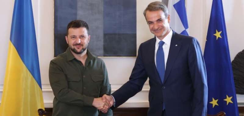 Зеленский заявил о ракетном ударе по своему кортежу в Одессе: Есть погибшие и раненые - today.ua