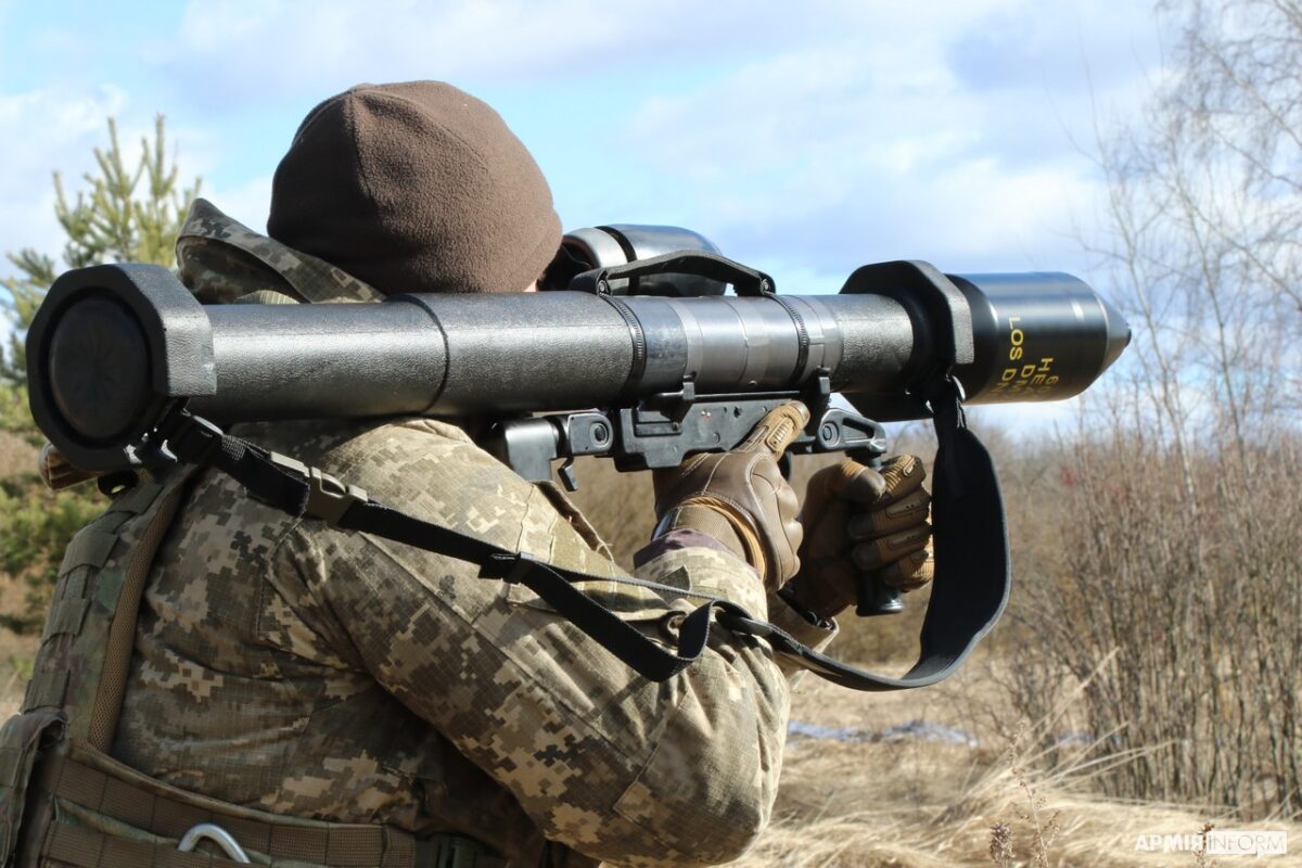 В Украине могут начать выпускать немецкие гранатометы Panzerfaust 3