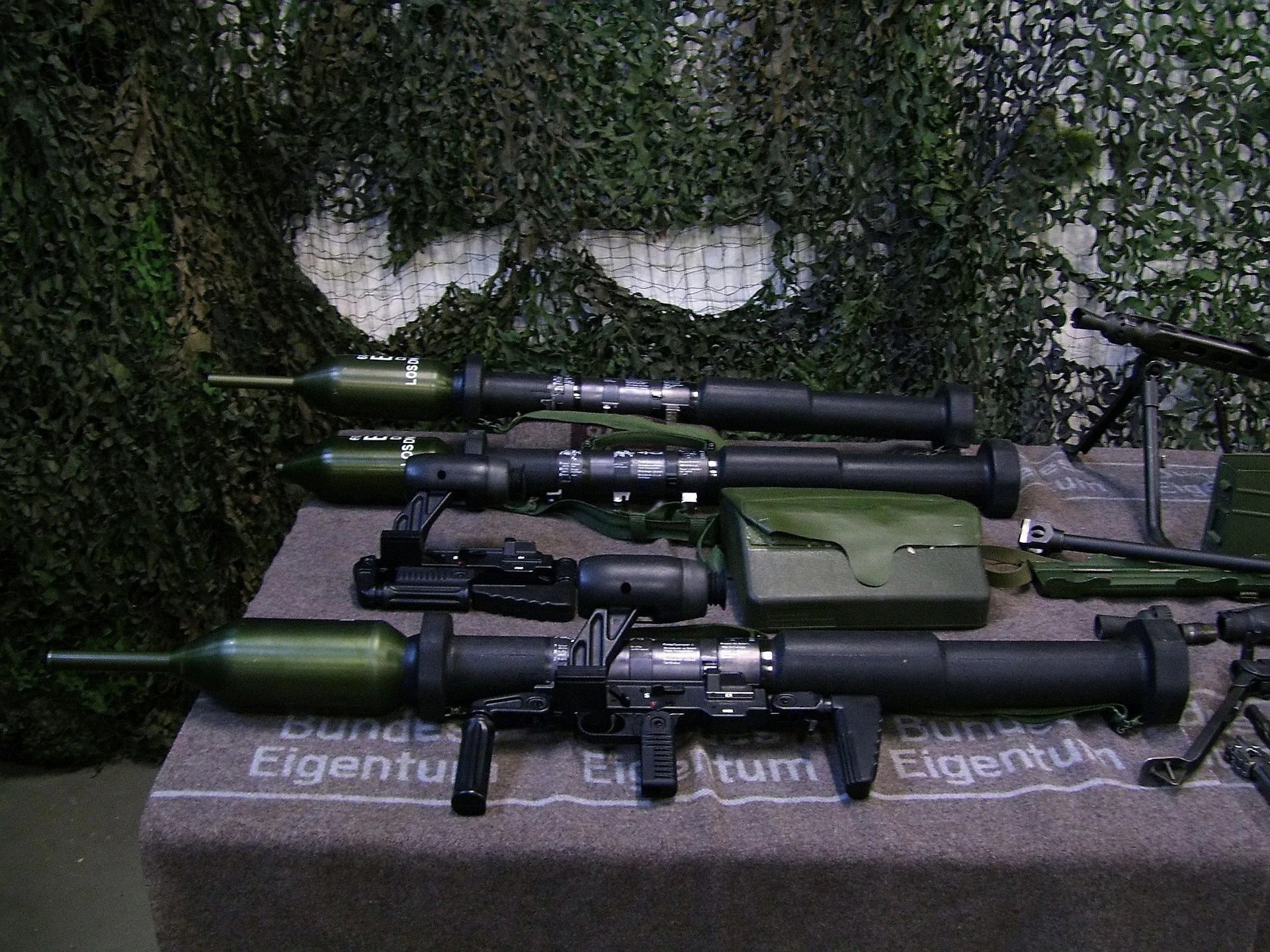 В Украине могут начать выпускать немецкие гранатометы Panzerfaust 3