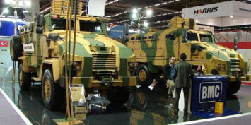 Косово передало Україні армійські вантажівки та бронетехніку - today.ua