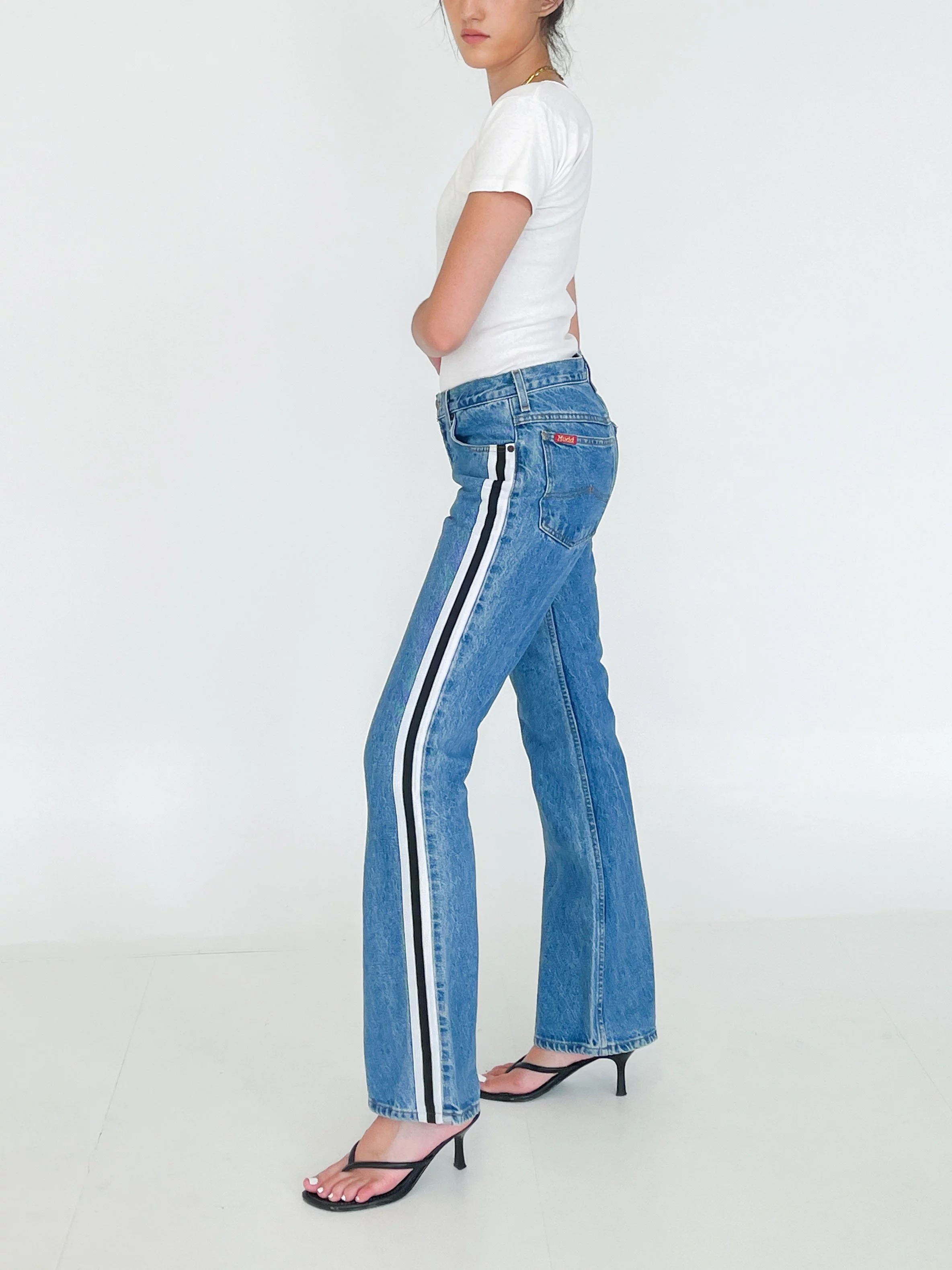 Антитрендовые джинсы, которым не место в гардеробе современной женщины: фото