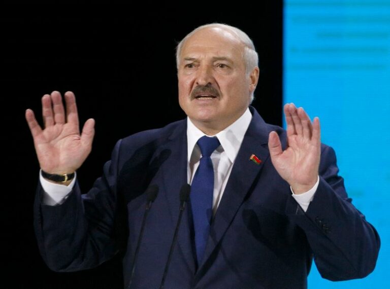 Лукашенко заявил, что Беларусь готовится к войне: “Не я это придумал“ - today.ua