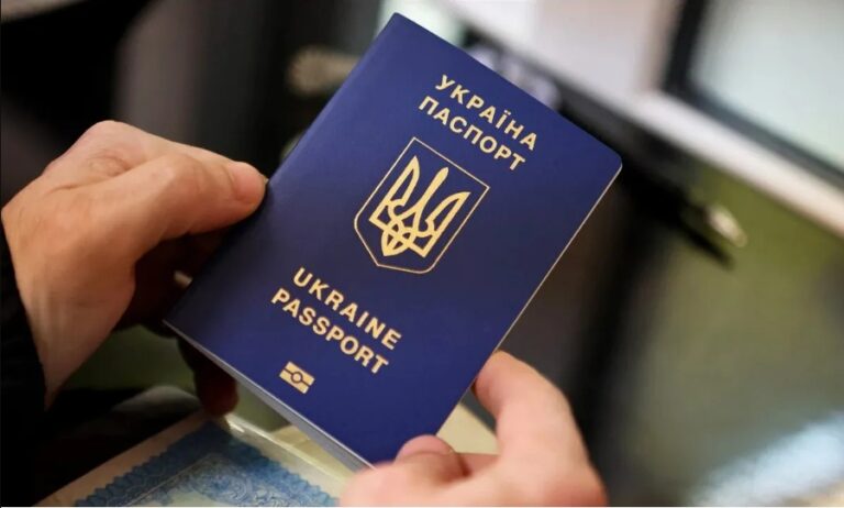 Усіх будуть впускати, але нікого не випускатимуть: чоловікам перестали надавати консульські послуги, але на в'їзд в Україну даватимуть дозвіл - today.ua