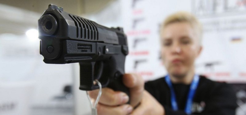На руках в українців можуть бути мільйони одиниць зброї - МВС