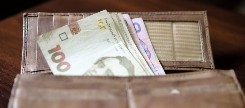 В июне некоторым категориям украинских пенсионеров повысят выплаты 