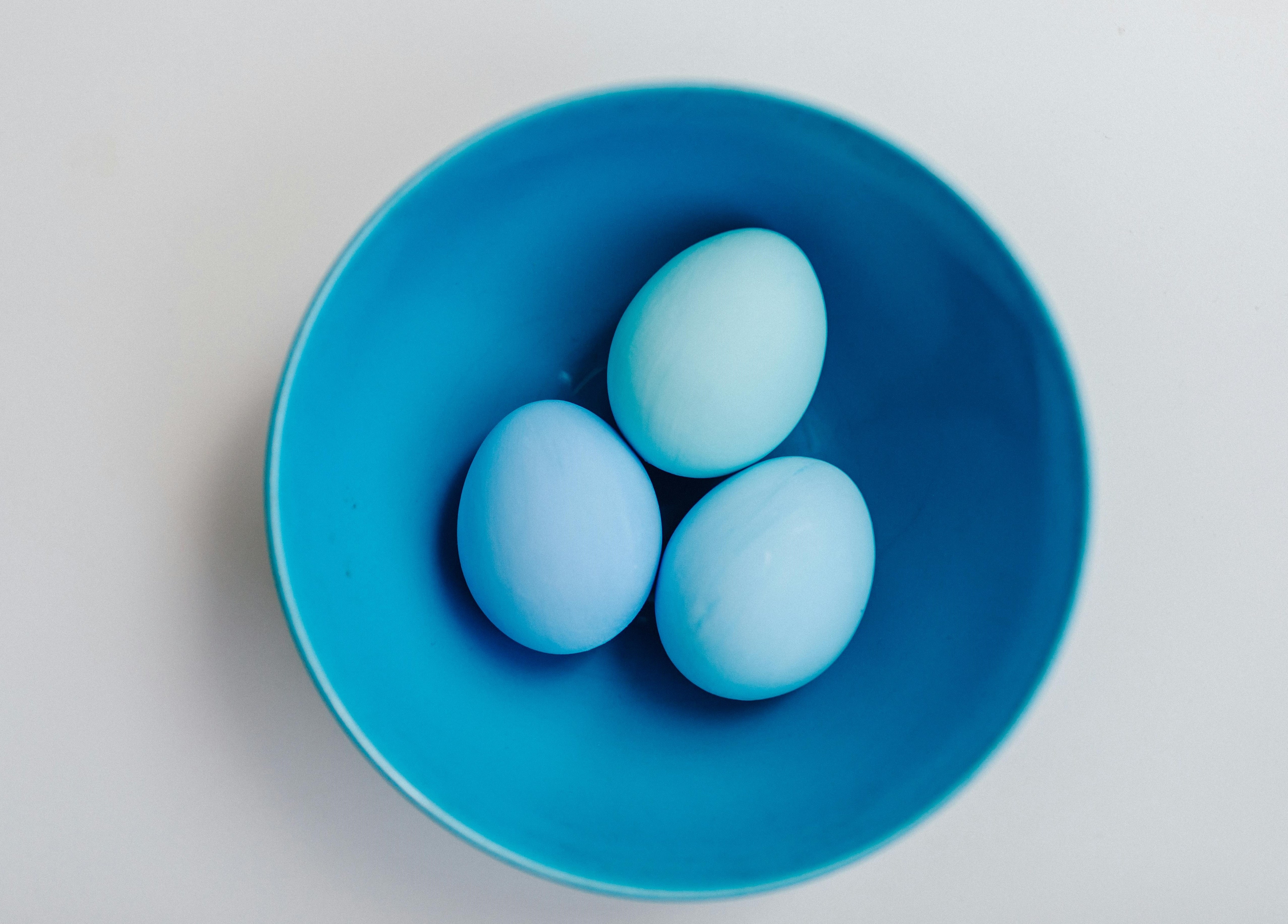 Крашанки на Великдень: як пофарбувати яйця натуральними барвниками