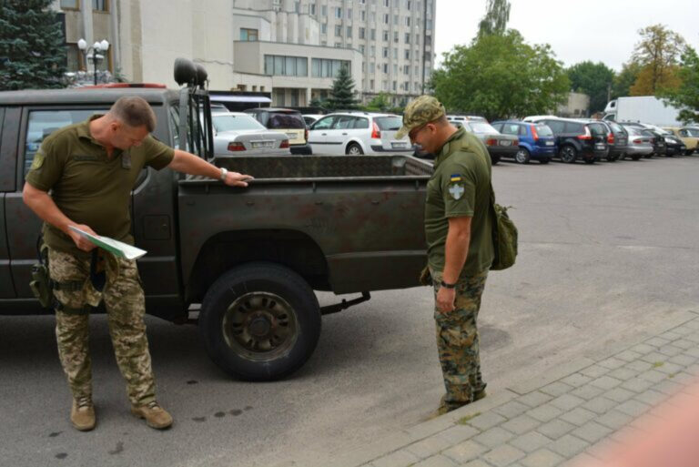 У украинцев будут изымать автомобили на военные нужды, но в отдельных случаях - today.ua