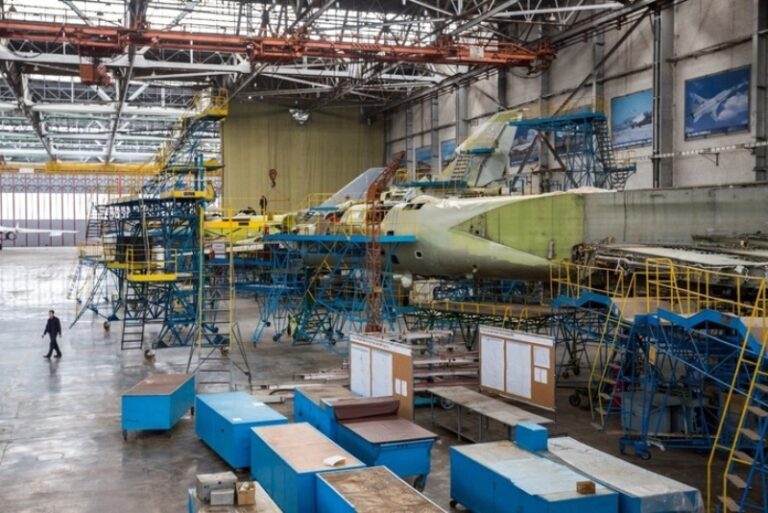 ГУР атакувало завод з виробництва стратегічних бомбардувальників Ту-22М у Казані - today.ua