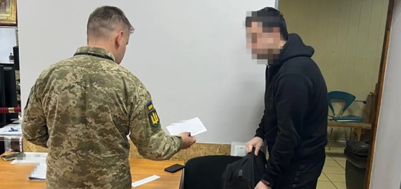 Польща повернула в Україну двох чоловіків призовного віку