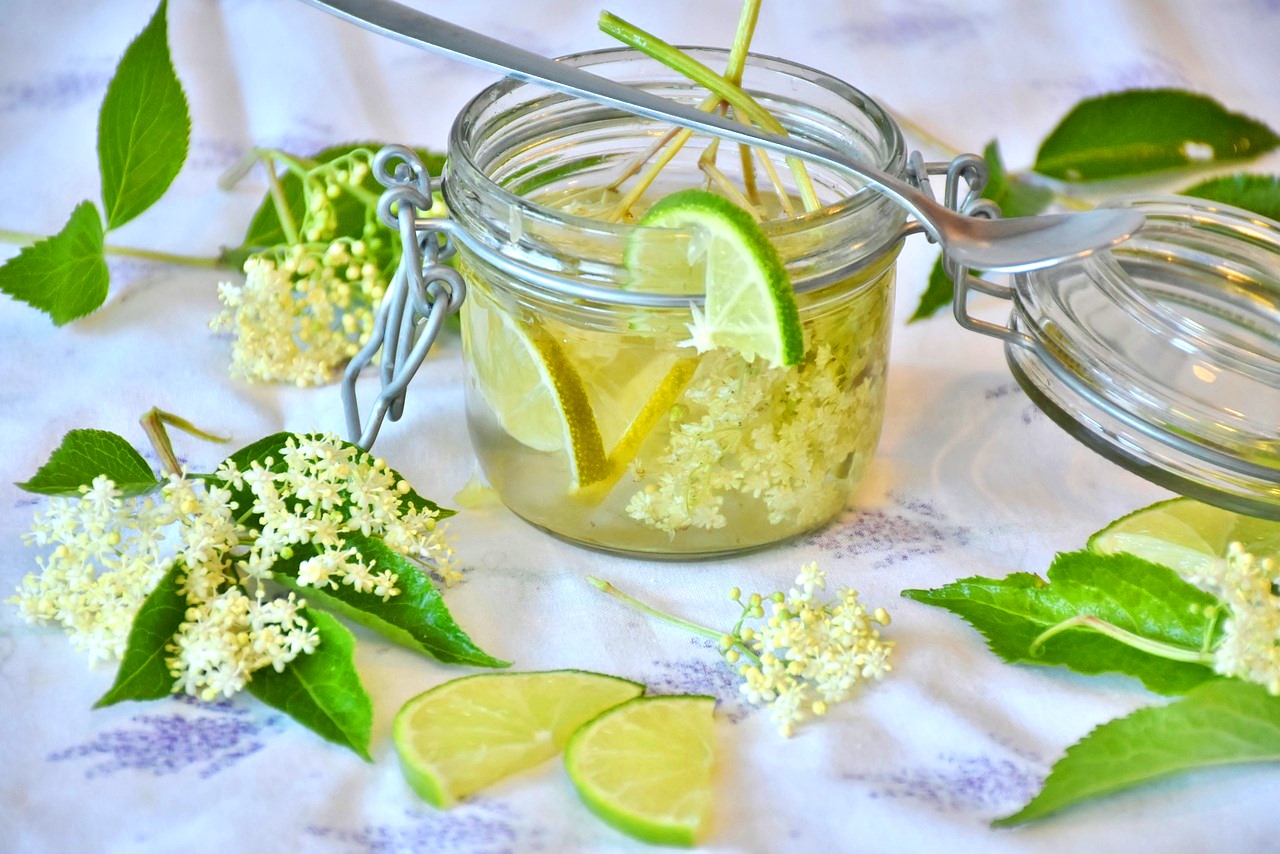 Ликер из бузины: рецепт вкусного домашнего напитка 