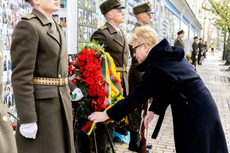 Литва первой из стран НАТО отправит своих военных в Украину - today.ua