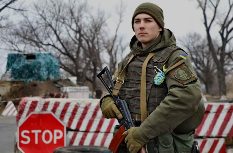 Нацгвардії дозволять застосовувати проти громадян сльозогінний газ та електрошокери