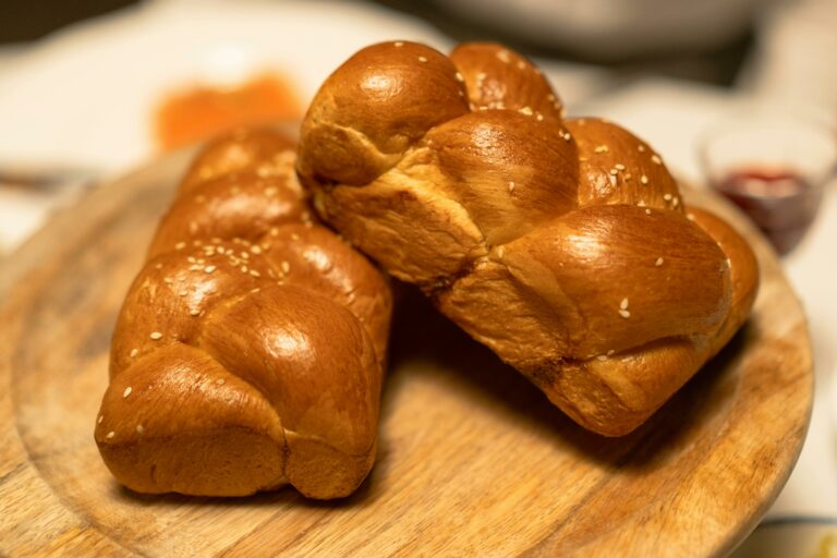 Диетологи назвали самый полезный хлеб, который можно есть каждый день - today.ua