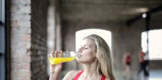 Дієтологи назвали найкорисніші для здоров'я соки: джерела вітамінів і мінералів - today.ua