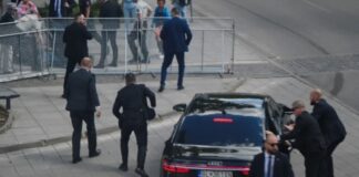 Премьер-министра Словакии Роберта Фицо попытались застрелить: видео - today.ua