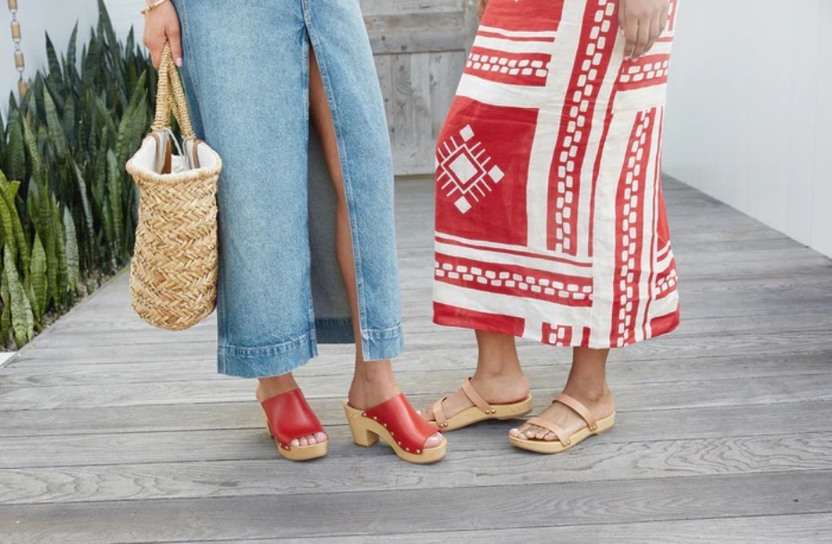 С какой обувью носить платья и сарафаны летом, чтобы выглядеть стильно: модные идеи