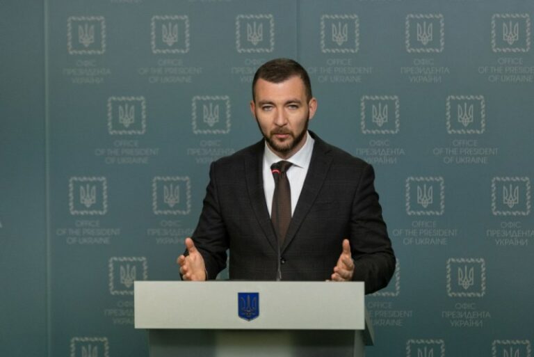 Спікер Зеленського розповів, який документ влітку передадуть Путіну - today.ua