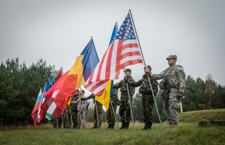 Росіяни готують прорив фронту: війська в Україну можуть ввести чотири країни НАТО, - генерал Романенко  - today.ua