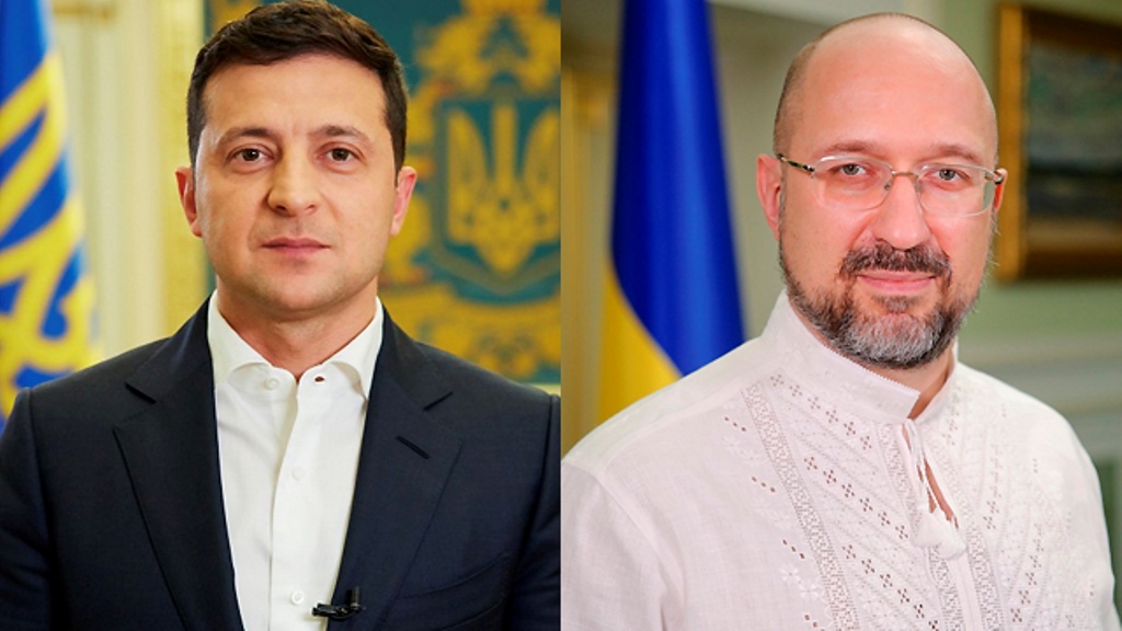 Зарплата Зеленського менша, ніж у Кабміні: названо доходи президента та чиновників