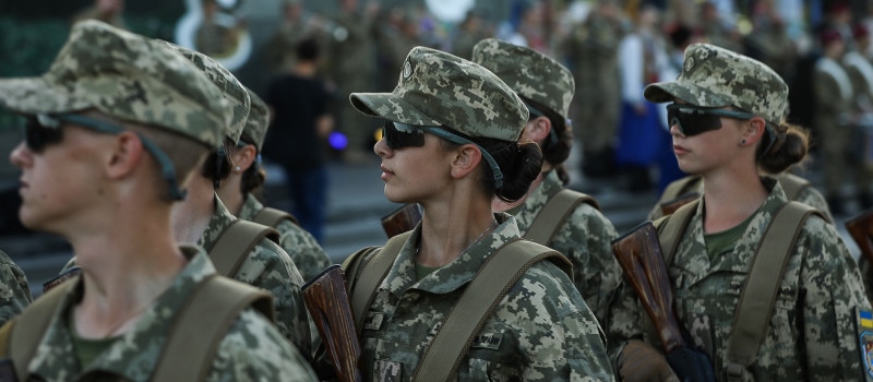 Мобілізація жінок: хто зобов'язаний стати на військовий облік у ТЦК за новим законом