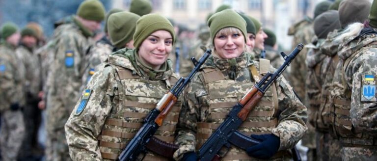 В Україні військовозобов'язаних жінок покарають за неоновлені дані: роз'яснення від ТЦК - today.ua