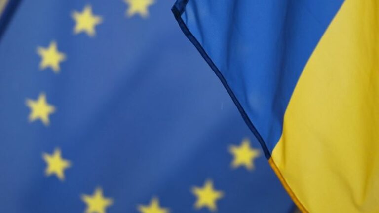 В госбюджет Украины поступили 1,9 млрд евро от Евросоюза - today.ua