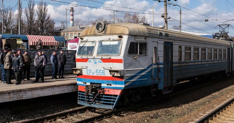 В Україні обмежать рух приміських електричок, - Укрзалізниця - today.ua