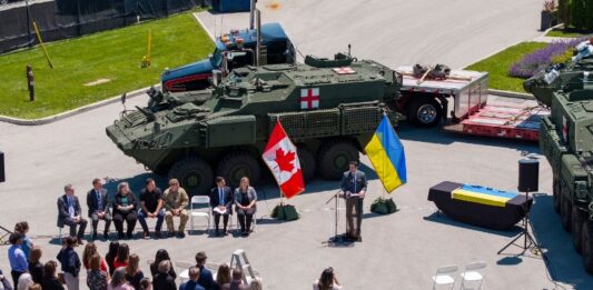 Канада відправила в Україну першу партію бронемашин BISON, побудованих спеціально для ЗСУ - today.ua