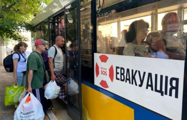 Влада оголосила примусову евакуацію в одному з регіонів України